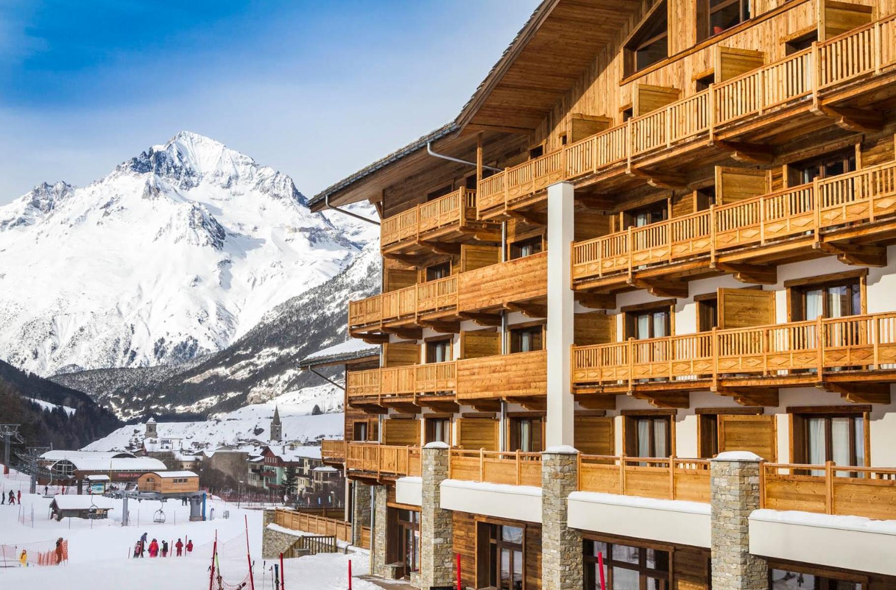 Hôtel Saint Charles Val Cenis Lanslebourg-Mont-Cenis Exterior foto