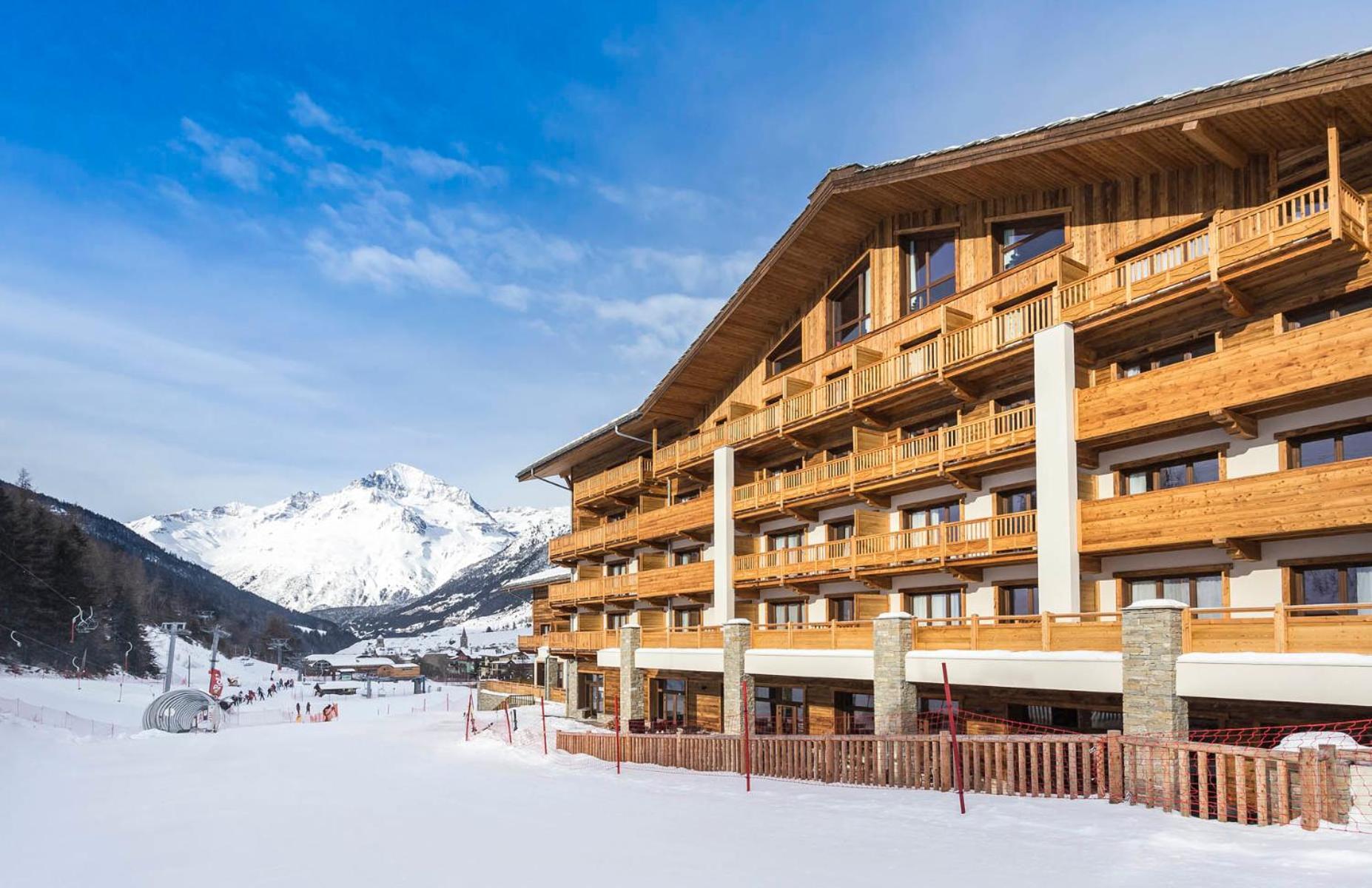 Hôtel Saint Charles Val Cenis Lanslebourg-Mont-Cenis Exterior foto